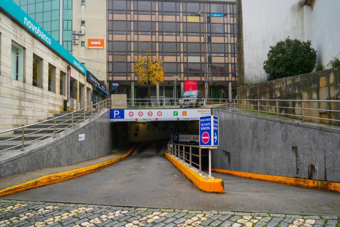 Estacionamento gratuito Covilhã Natal