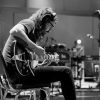 Dave Grohl explica mudança no título do novo álbum dos Foo Fighters
