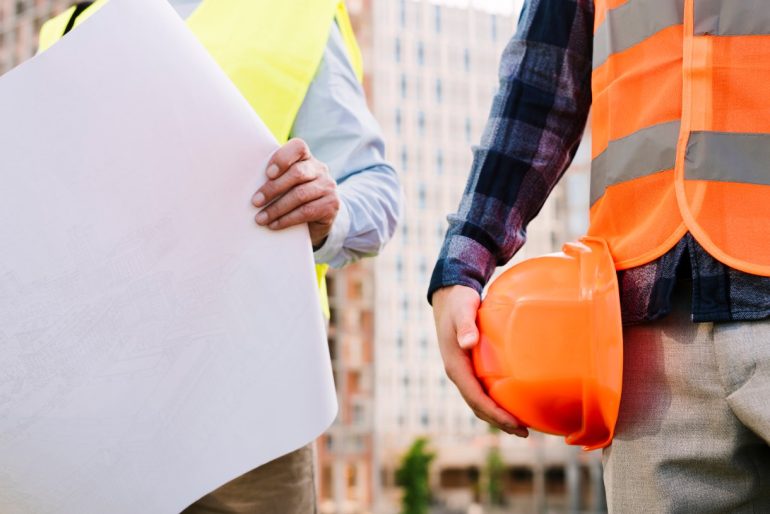 Obras, engenheiro, construtor, pedreiro