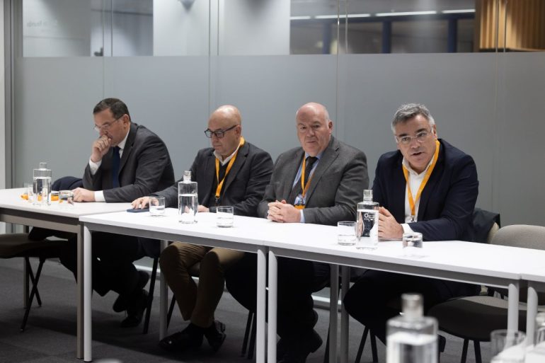 Município da Sertã defende revisão do Programa da Albufeira de Castelo do Bode para promover turismo, economia local e desenvolvimento sustentável.