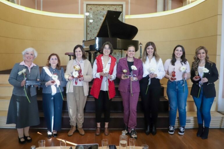 mulheres na música Castelo Branco