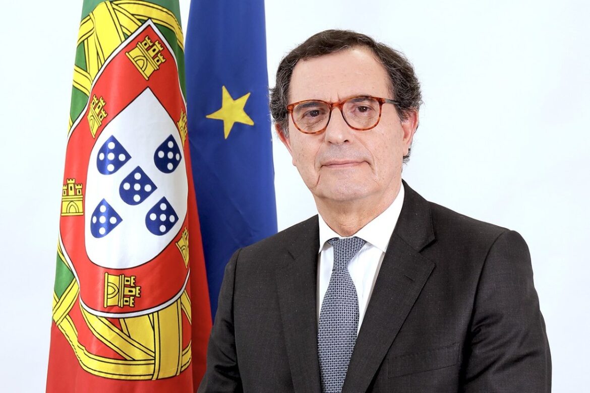 ministro da Economia e da Coesão Territorial, Manuel Castro Almeida