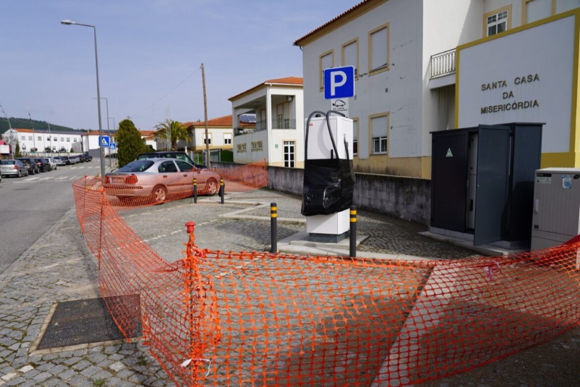 carregadores elétricos Oleiros