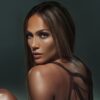 Jennifer Lopez regressa ao topo das rádios dance com “Save Me Tonight” ao lado de David Guetta