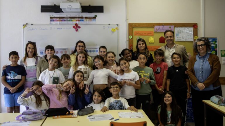 Cientista Regressa à Escola