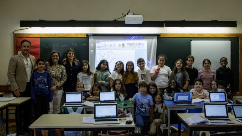 Cientista Regressa à Escola