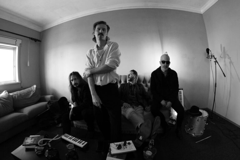 Sean Riley & The Slowriders