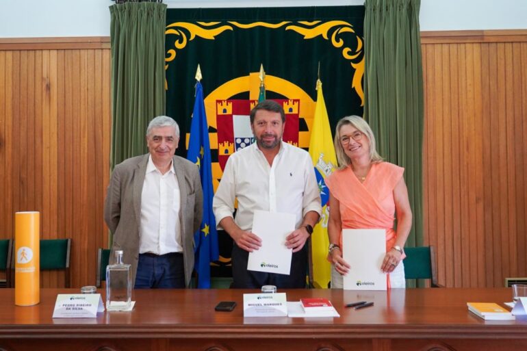 Oleiros Rede de Cidades e Vilas que Caminham