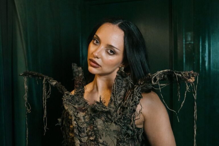 JADE
